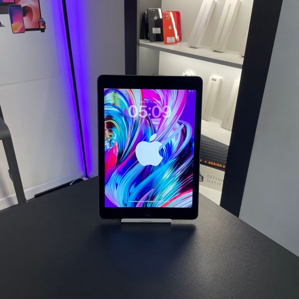 iPad 6Gen 9.7’’, 2018, 32GB, Wi-Fi, (А1893), АКБ 89% "Space Gray" 2000000031439 фото