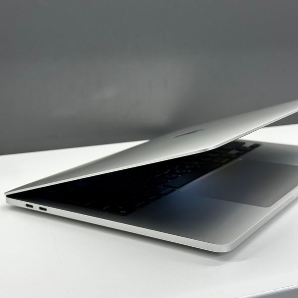 MacBook Pro 13’’ 2020, M1 8 / 512GB (А2338) АКБ 92% 2000000039961 фото