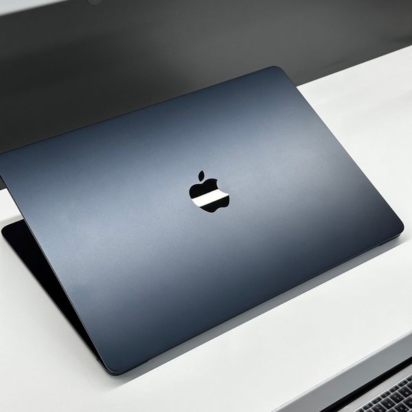 MacBook Air 15’’ 2023, М2 8 / 8CPU - 10GPU / 256GB (А2941) АКБ 100% 2000000040158 фото