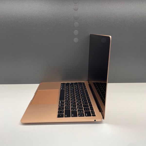 MacBook Air 13’’ 2019, i5 8 / 256GB (A1932) АКБ 80% 2000000040202 фото