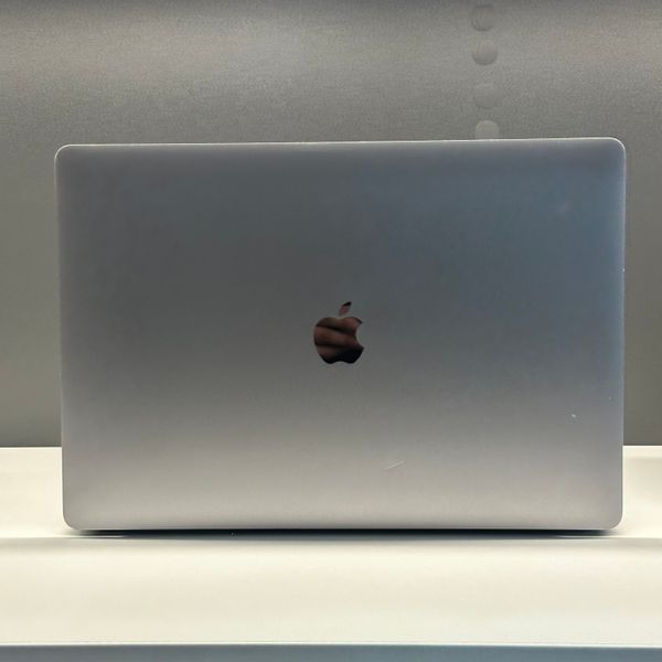 MacBook Pro 15’’ 2018, i7 16GB / 512GB + 4GB (A1990), АКБ 94% 2000000035352 фото