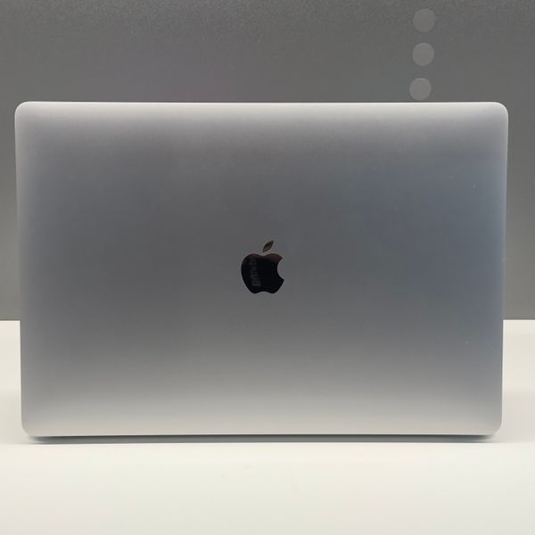 MacBook Pro 15’’ 2018, i7 16GB / 256GB + 4GB (A1990), АКБ 97% 2000000031347 фото