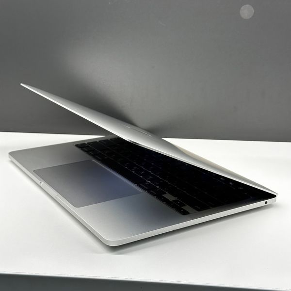 MacBook Pro 13’’ 2022, M2 24 / 1ТВ (А2338) АКБ 96% 2000000039800 фото