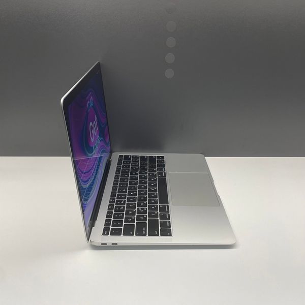 MacBook Air 13’’ 2018, i5 8 / 128GB (A1932) АКБ 85% 2000000036366 фото