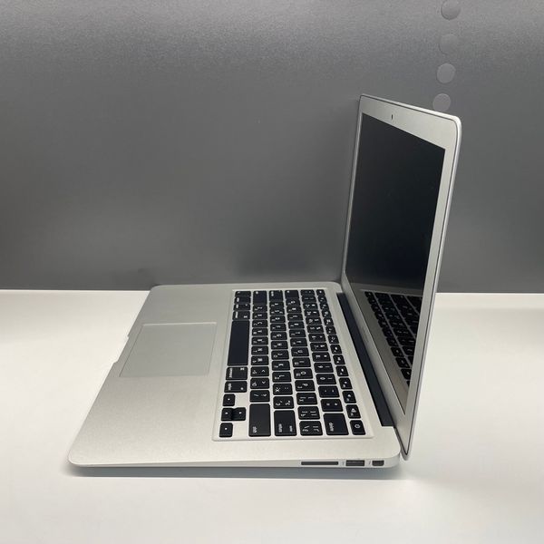 MacBook Air 13’’ 2017, i5 / 8GB / 256 GB (A1466) АКБ 94% М 2000000031422 фото