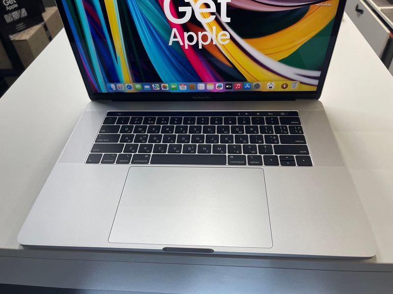 MacBook Pro 15’’ 2018, i7 16 / 256Gb + 4GB (A1990), АКБ 97% 2000000037394 фото