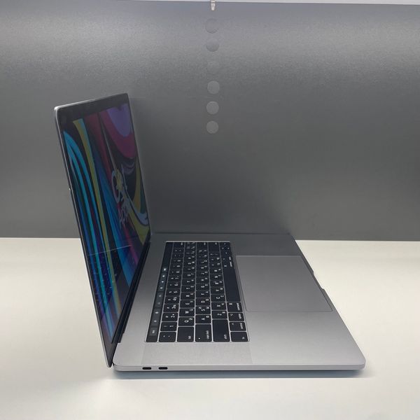 MacBook Pro 15’’ 2017, i7 16 / 1ТB + 4GB (A1707) АКБ 85% 2000000036700 фото