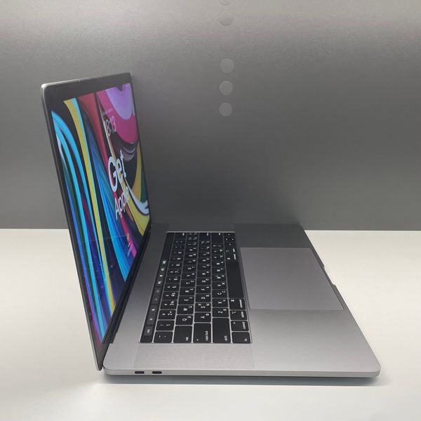 MacBook Pro 15’’ 2018, i7 16 / 256GB + 4GB (A1990), АКБ 83% 2000000037189 фото