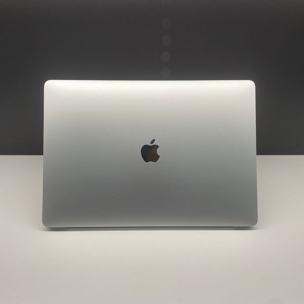 MacBook Pro 15’’ 2017, i7 16 / 256GB +2GB (A1707) АКБ 85% 2000000036243 фото