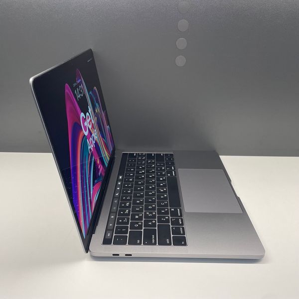 MacBook Pro 13’’ 2019, i5 8 / 128GB (A2159), АКБ 93% 2000000038476 фото