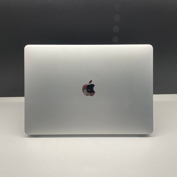 MacBook Air 13’’ 2020, М1 8 / 256GB (A2337) АКБ 89%  2000000030722 фото